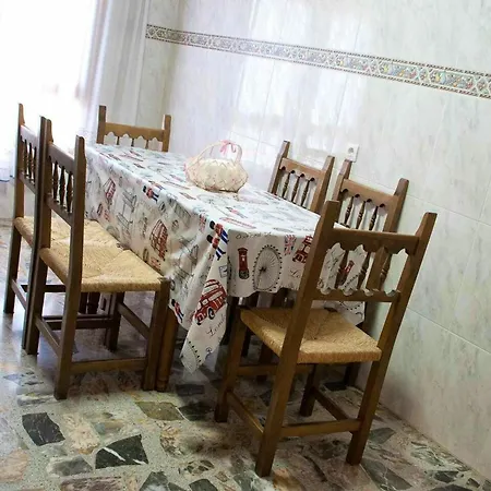 Plaza Fernandez Heredia - 2 Apartamento *